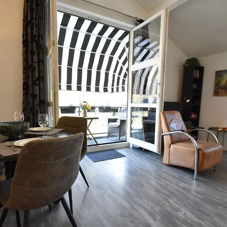 Apartment Cosy Flat In Near Forest